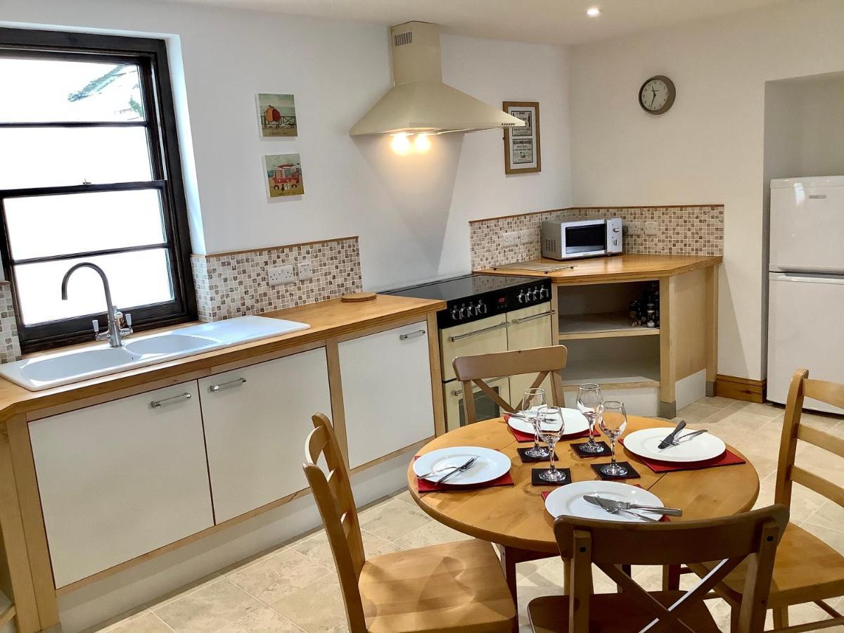 Scarborough House - Adults Only Holiday Home Torquay Eksteriør billede